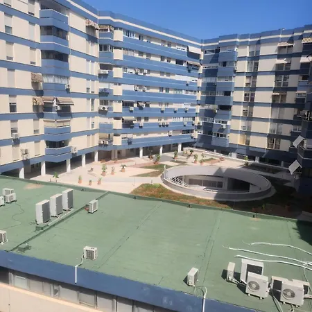 Near The Sea And The Center Pansiyon